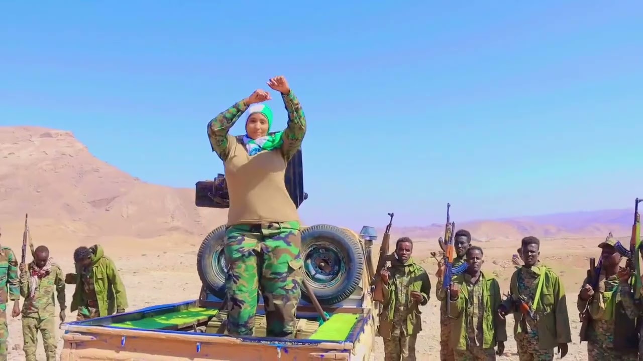 DEEQO AFRO HEESTII GEESIGA BIRTAA GAAJIIYO HARAAD KARIN hees Ciidamada Puntland Lagu Dhiiri gelinayo