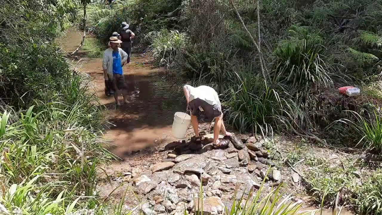 Leaky Weir Construction Timelapse - Thora Valley Restoration Series