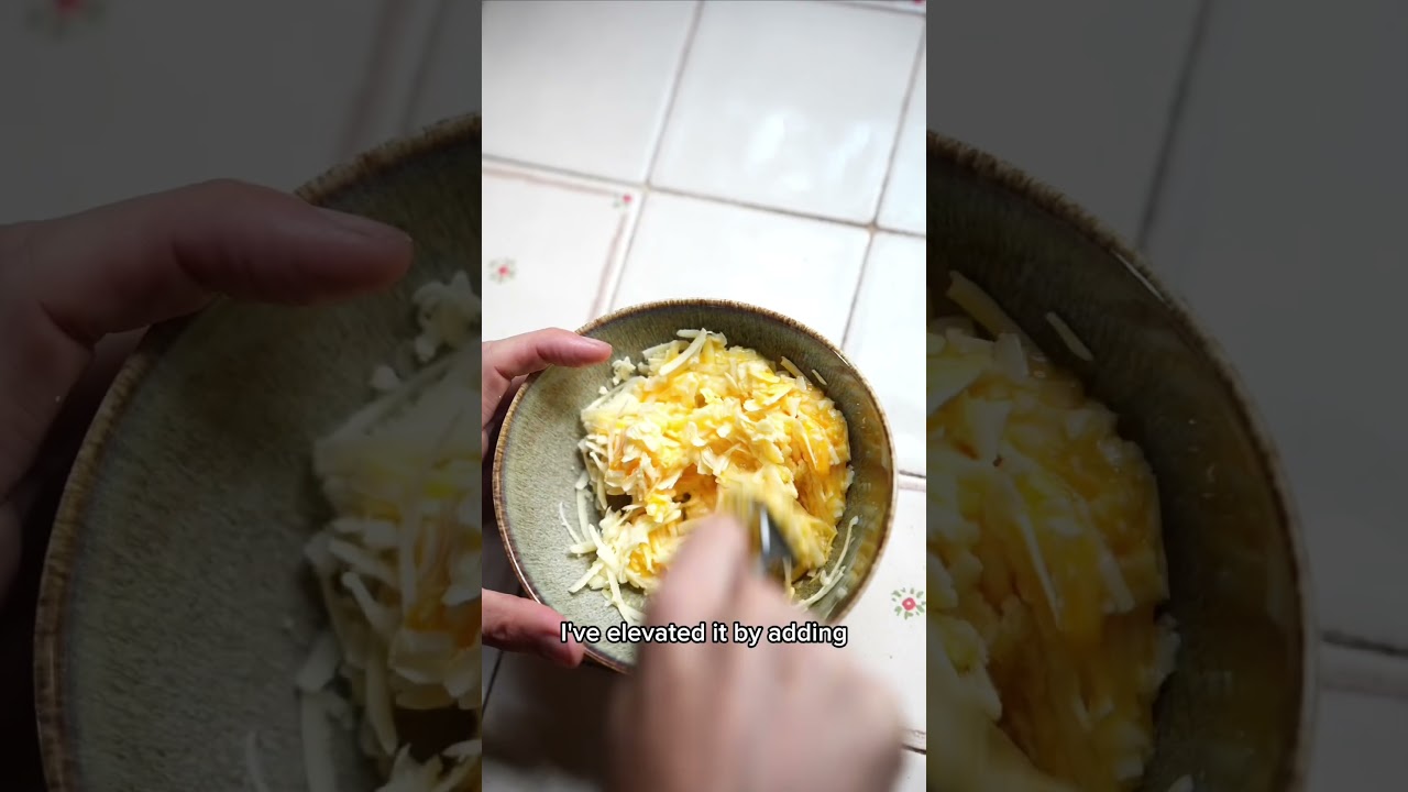 The PERFECT cheese on toast #cheese #easyrecipe #cooking #boatlife