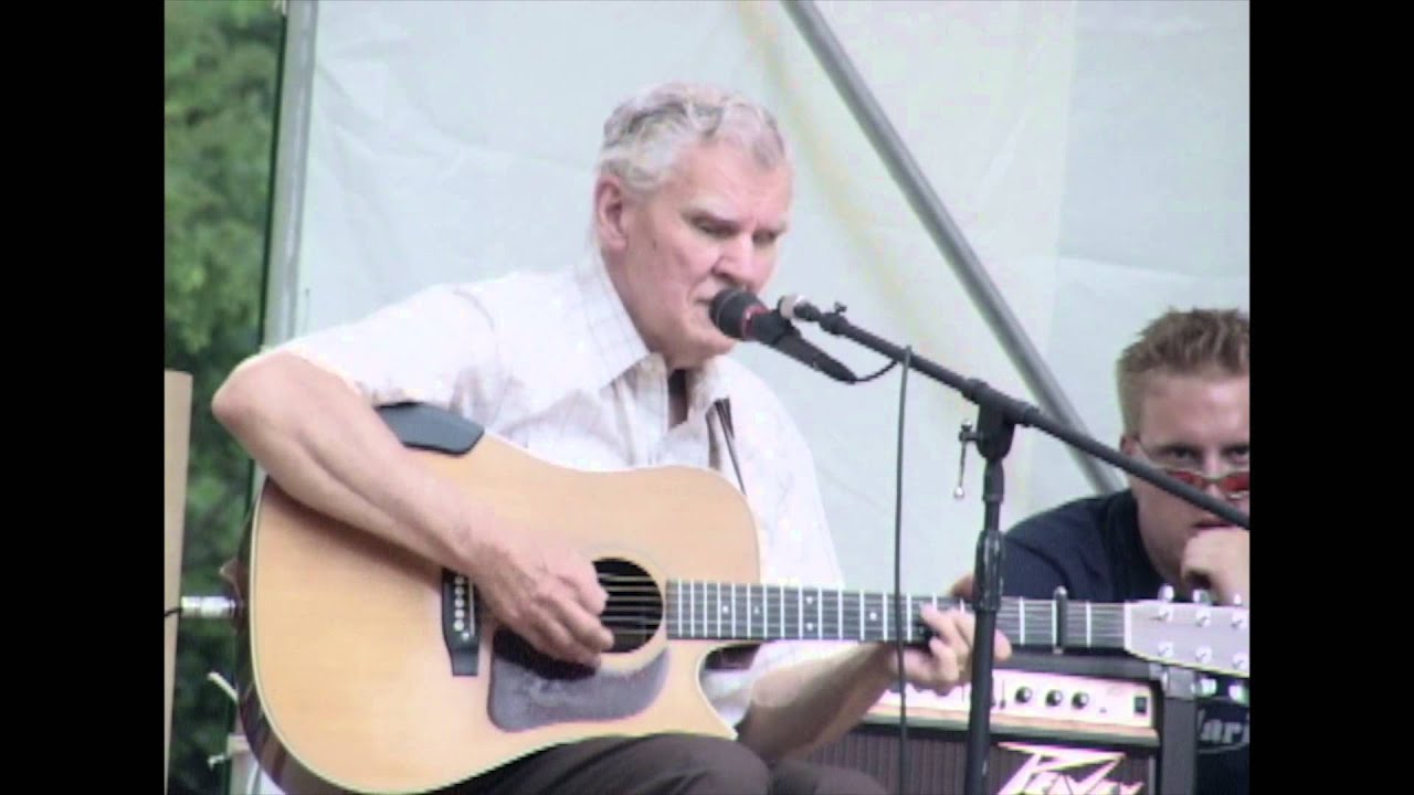 Doc Watson at Wayne Henderson Festival