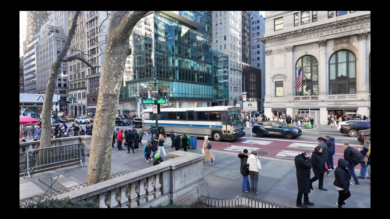 #96 ASMR 42nd St and 5th Ave - New York City (4K UHD VIDEO)
