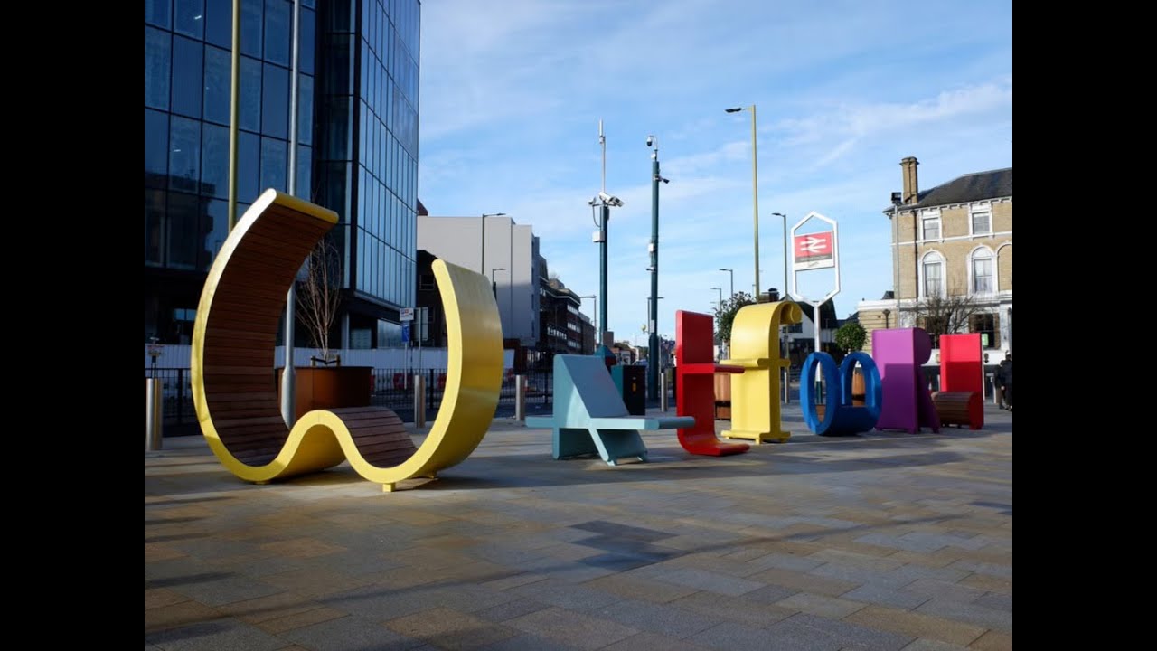 Watford Market England UK Tour Walk Shopping 4K HDR