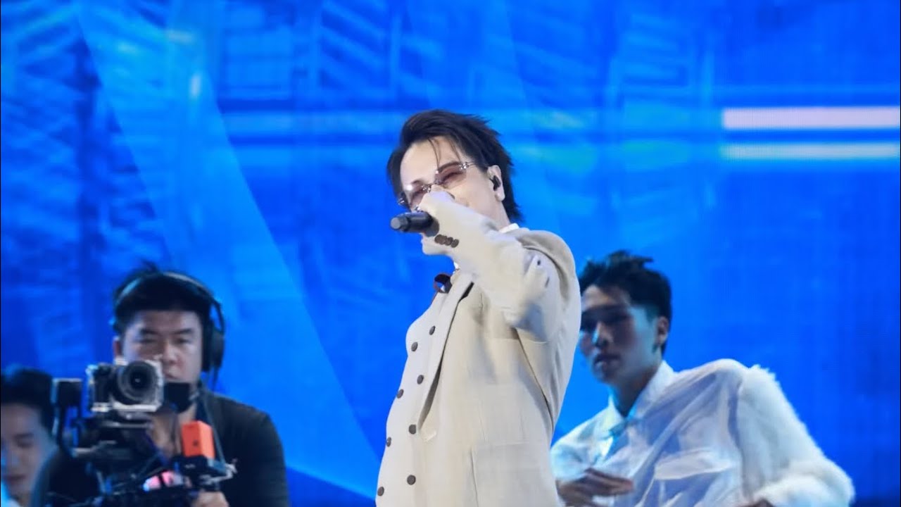 Pin Dự Phòng - Lou Hoàng live tại COUNTDOWN Thái Nguyên 2026 