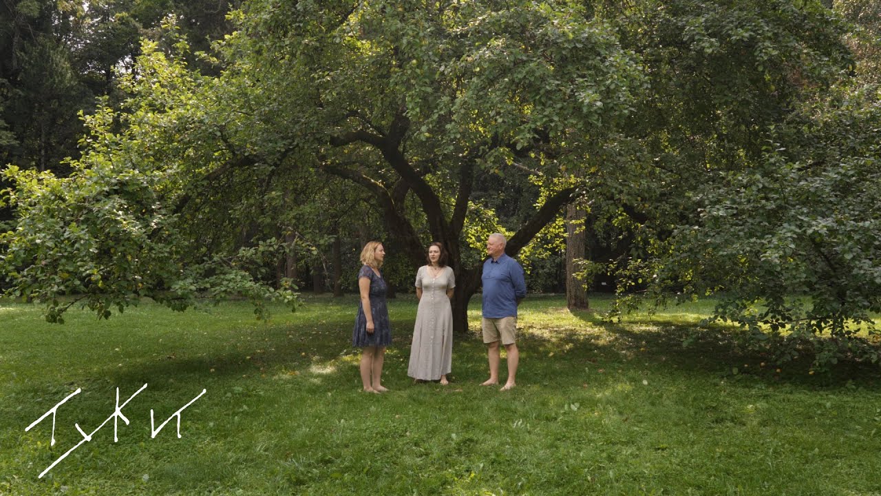Gera pieva, ne kelmynė || A fair meadow, not a stump field