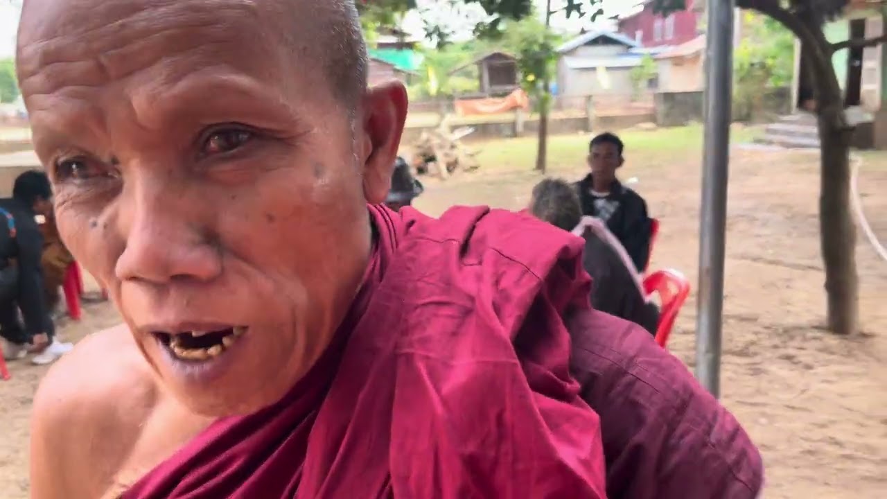 ພາມາເບີ່ງວັດບ້ານຫາດ
