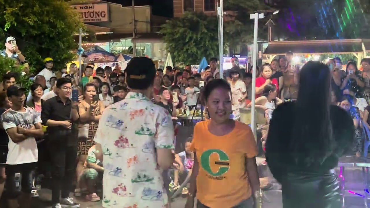Ku vàng hội ngộ anh em tại cổ thạch