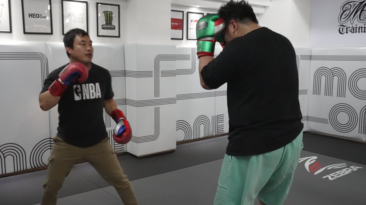 엄태웅 VS 주라벨TV
