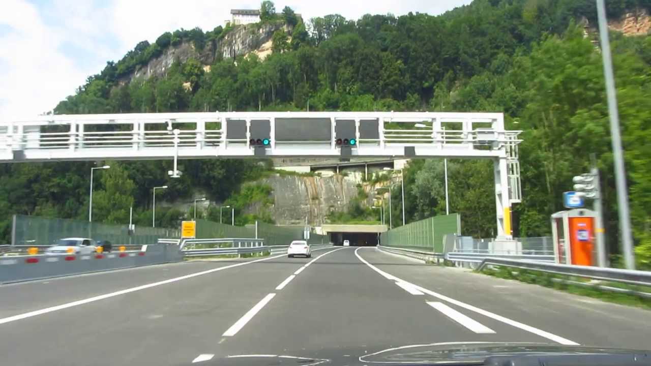 Pfändertunnel A14 Durchfahrt nach Eröffnung 2 Röhre AUTOBAHN Tunnel