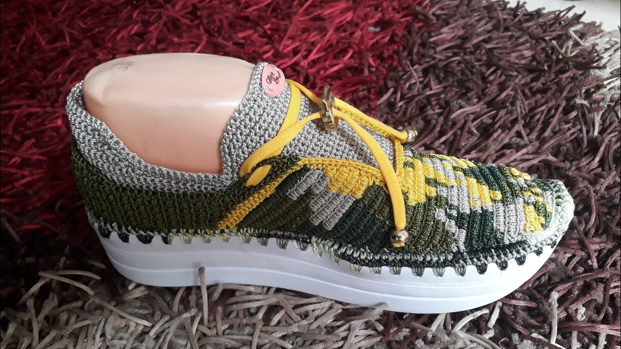 ZAPATILLA MILITAR TEJIDA EN CROCHET