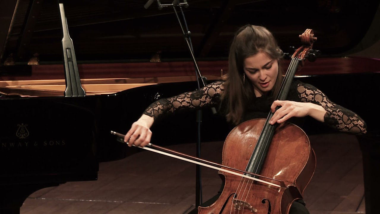 Robert Schumann, 5 St&uuml;cke im Volkston Op. 102 played by J&aacute;nos Palojtay and Annabel Hauk