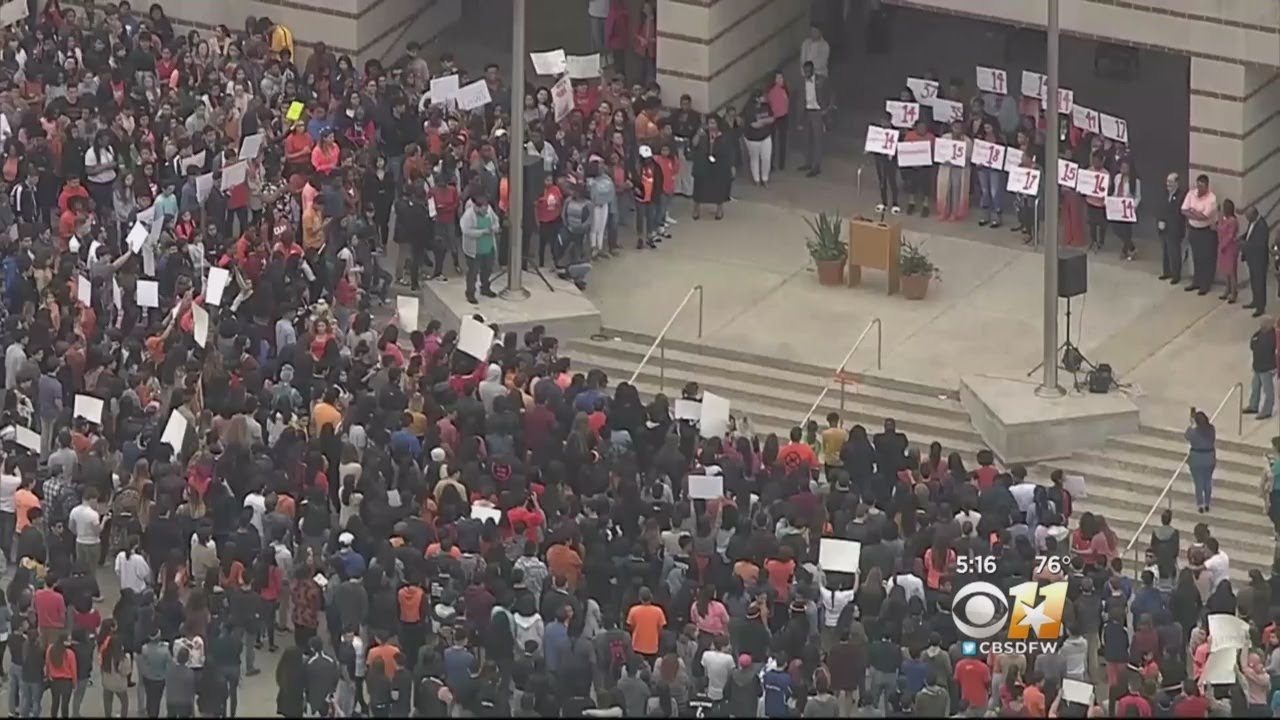 Dallas Students Walk Out To Call For Stricter Gun Control Laws