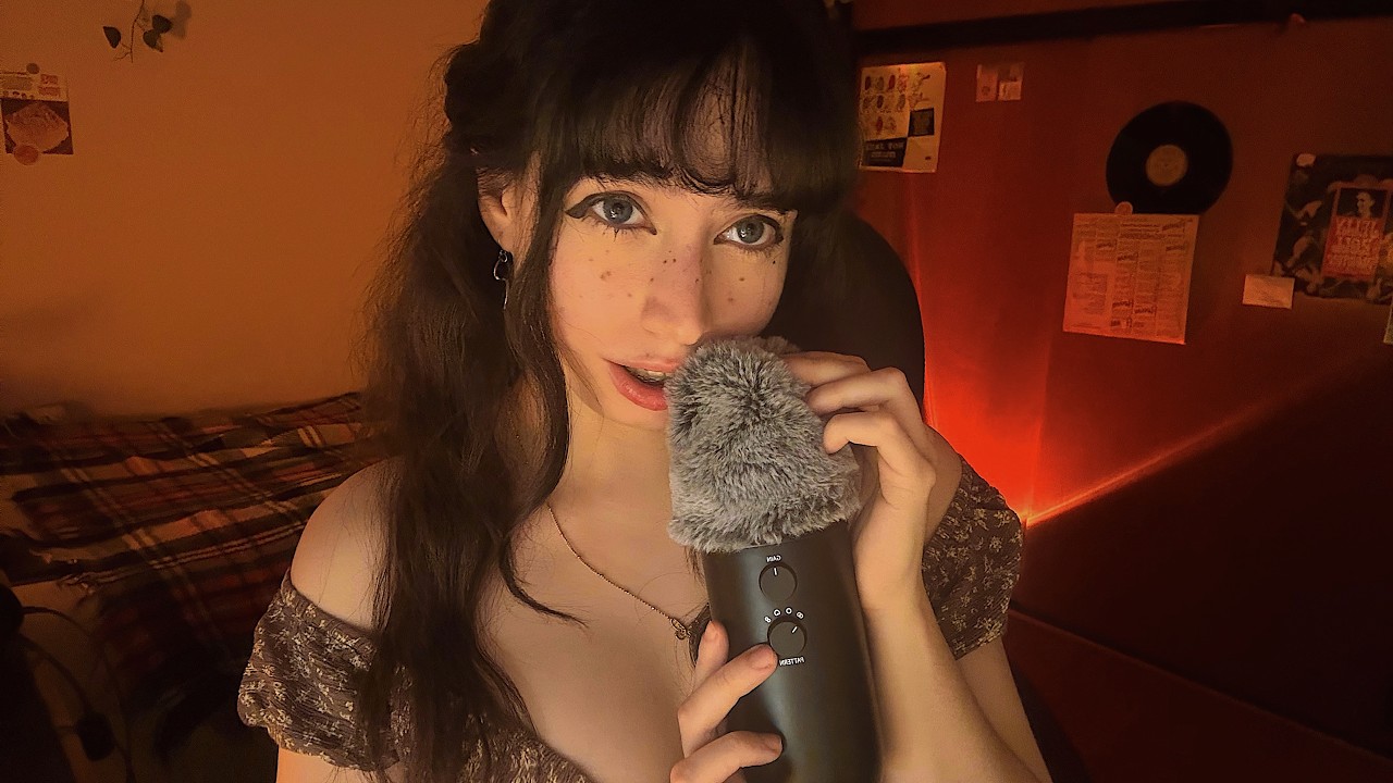 ࿔˚⋅ГРУСТНО? ЭТА ДЕВУШКА ДАЁТ ТЕБЕ ПОЦЕЛУЙЧИКИ! ASMR 𝝑𝝔˚.