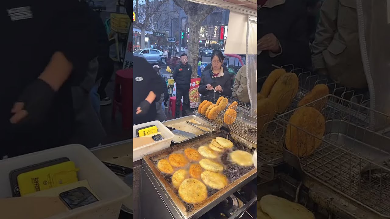 Enjoying delicious food - 纵览美食直播