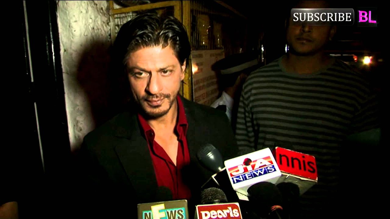 Shahrukh Khan shows his 'being human' act