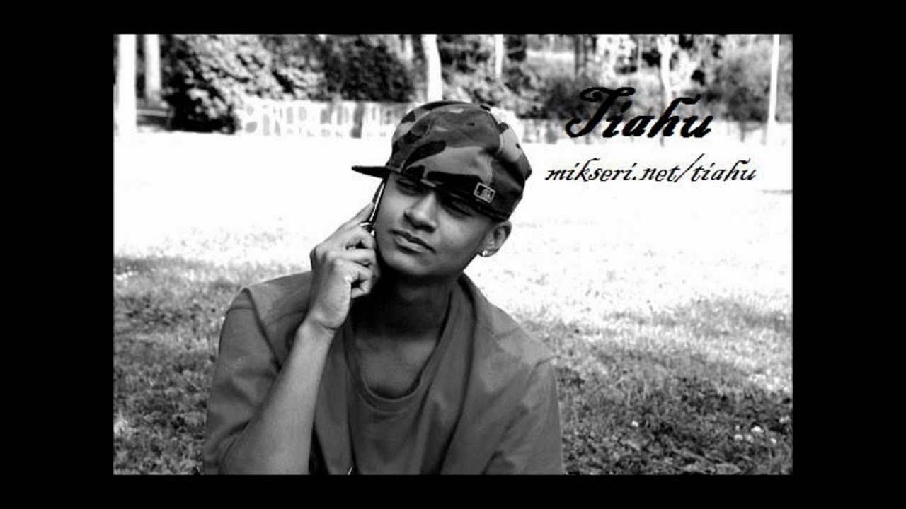 Tiahu - En Silmiini Sulje