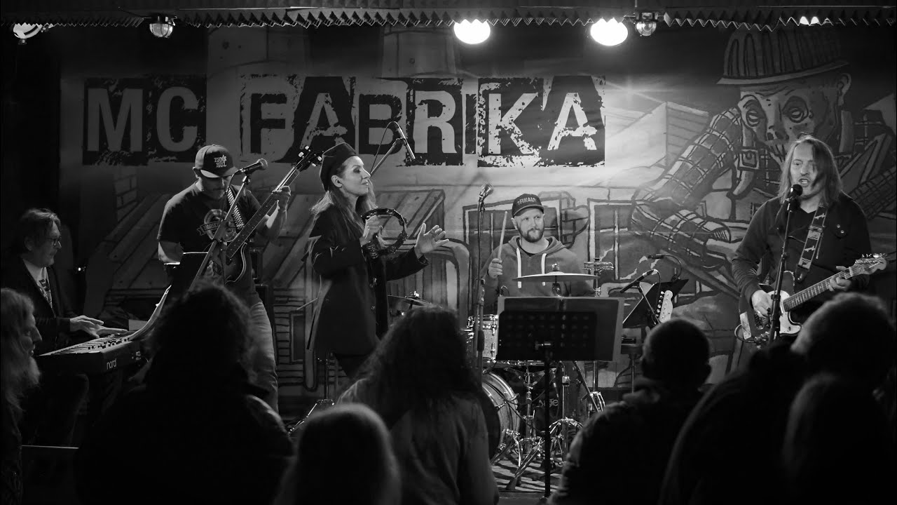 UNIVERSAL UNDERGROUND - There She Goes Again (MC Fabrika, České Budějovice)