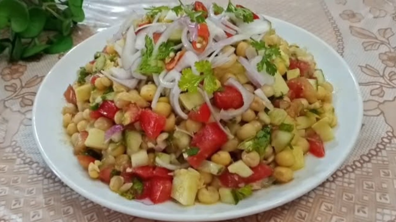 ইফতার স্পেশাল স্বাস্থ্যকর প্রোটিন সালাদ রেসেপি পুষ্টিগুণে ভরপুর। Healthy & Easy Protein Salad Recipe