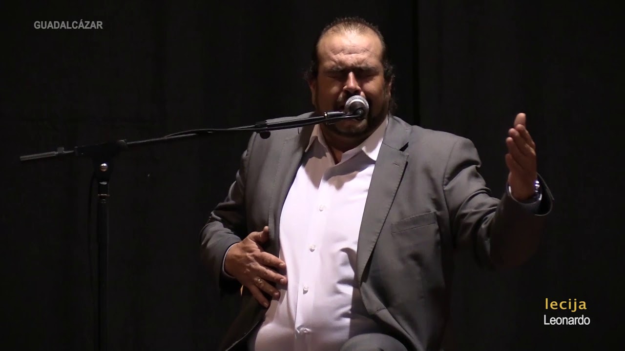 MIGUEL DE TENA: 
