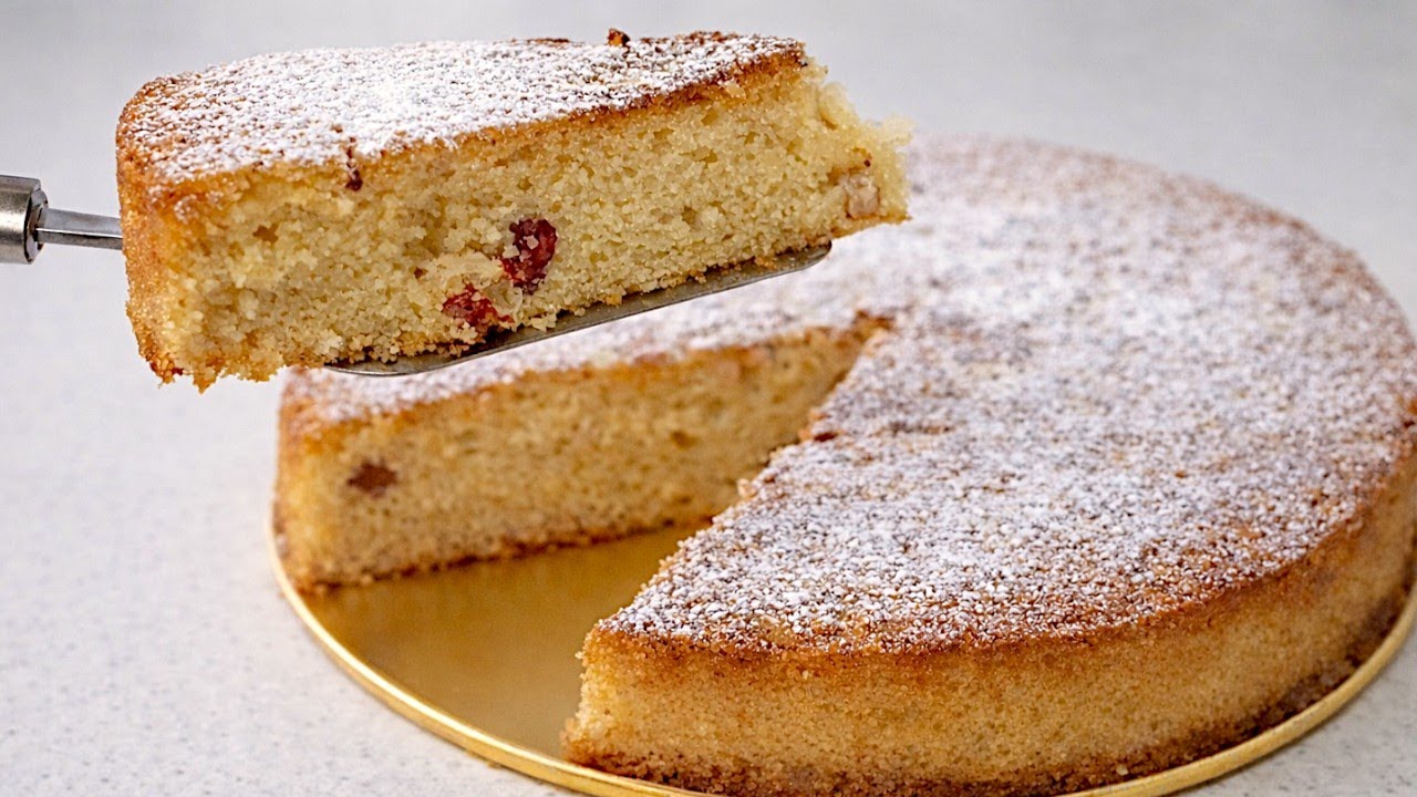 Gâteau aux amandes sans farine, ultra fondant et rapide à préparer (10 min de préparation).