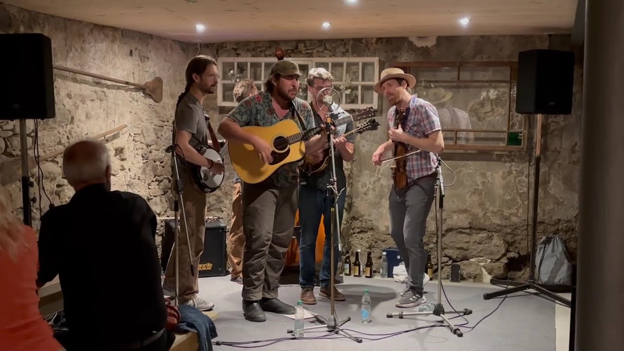 Way Downtown - Doc Watson Cover - The Muddy Souls