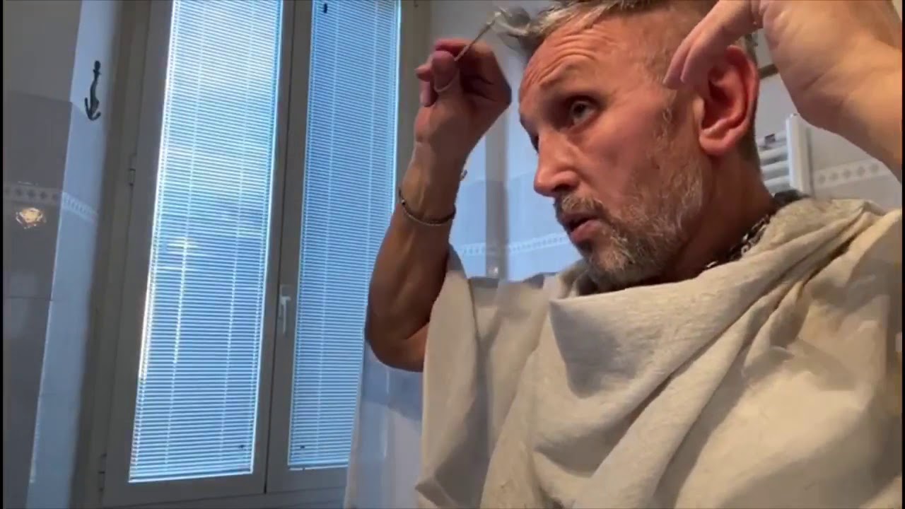 MOMENTO TRUCCO E PARRUCCO! - Chef BRUNO BARBIERI