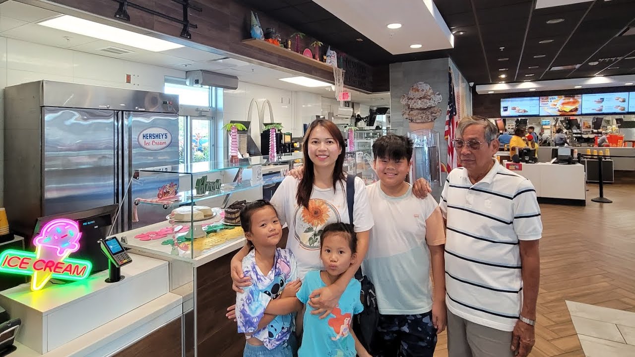 Family Vacation 2025! World's Largest McDonald's, Icon Park Arcade, and Hotel Waterpark!