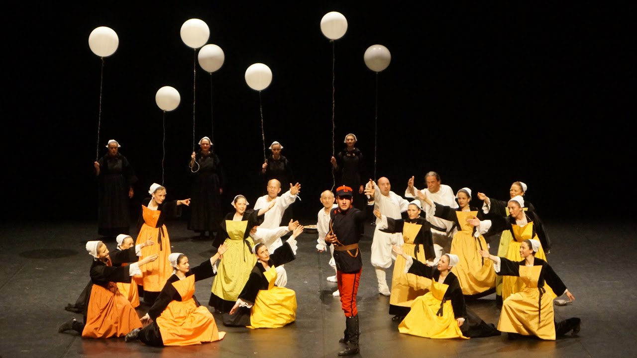 2015 spectacle sc&eacute;nique 
