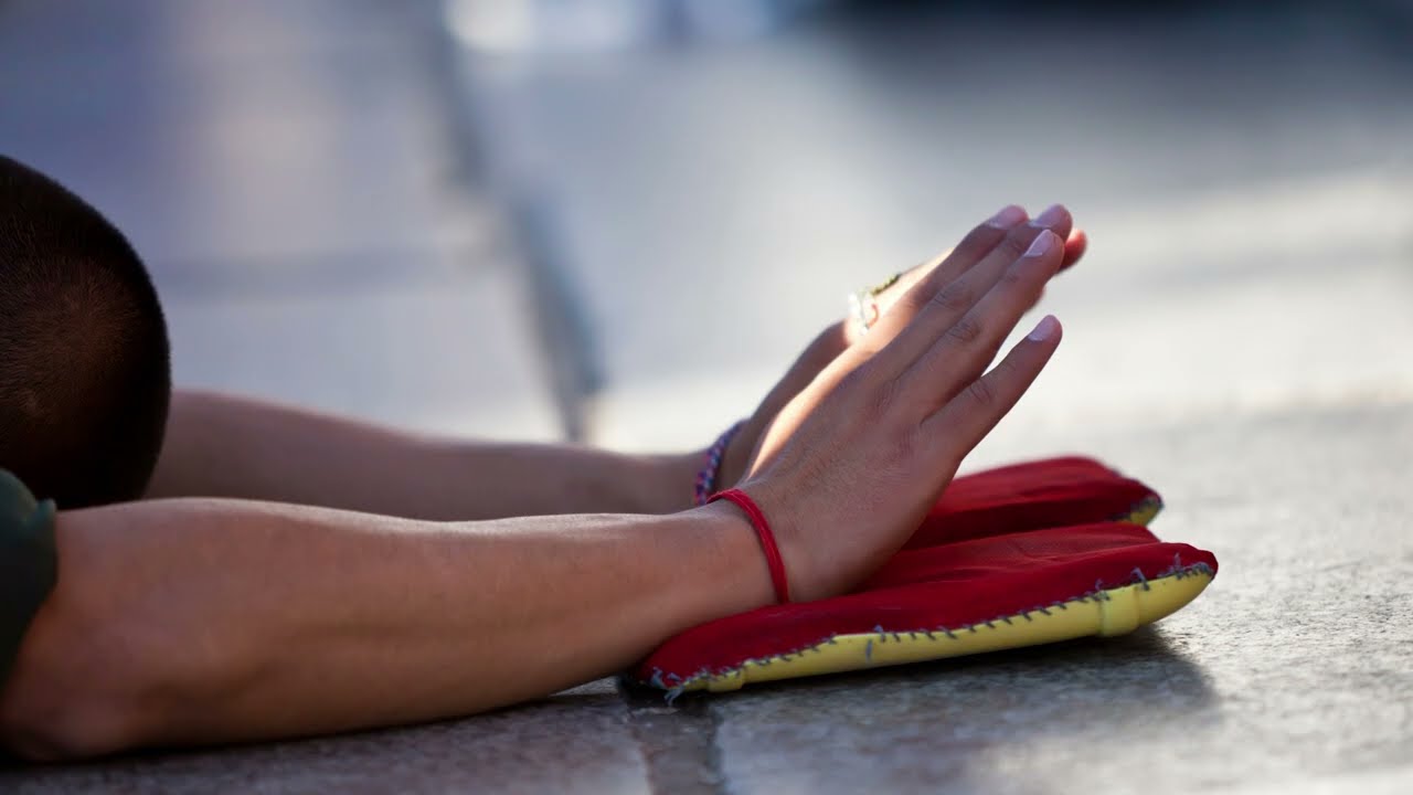 Ep13 | Why Prostrations Are a Powerful Practice