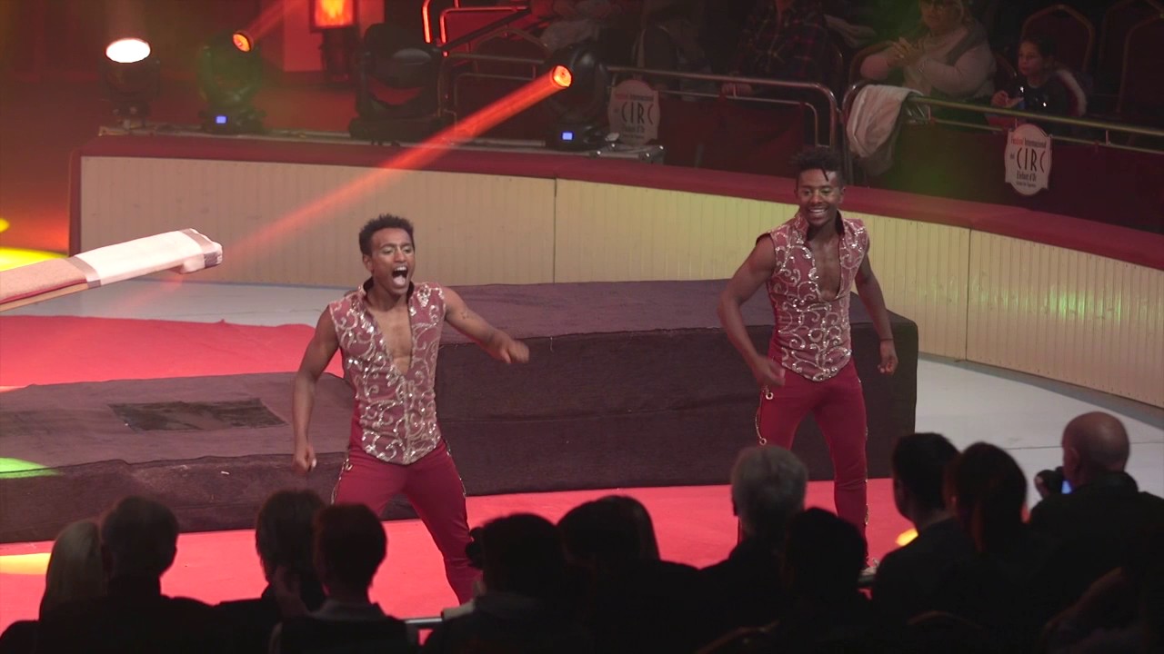Addis Africa Troupe - Korean plank (Ethiopia)