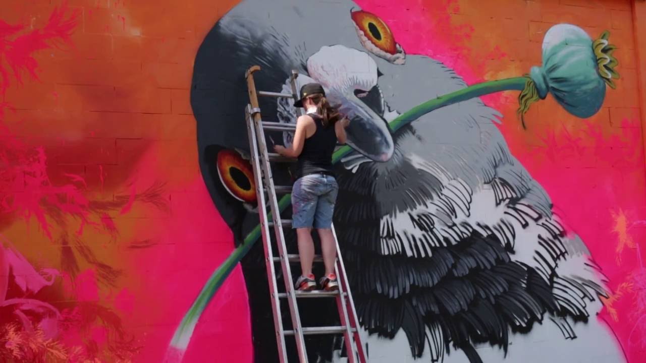 Poppy Pigeon mural - Unruly Living Wall Amsterdam