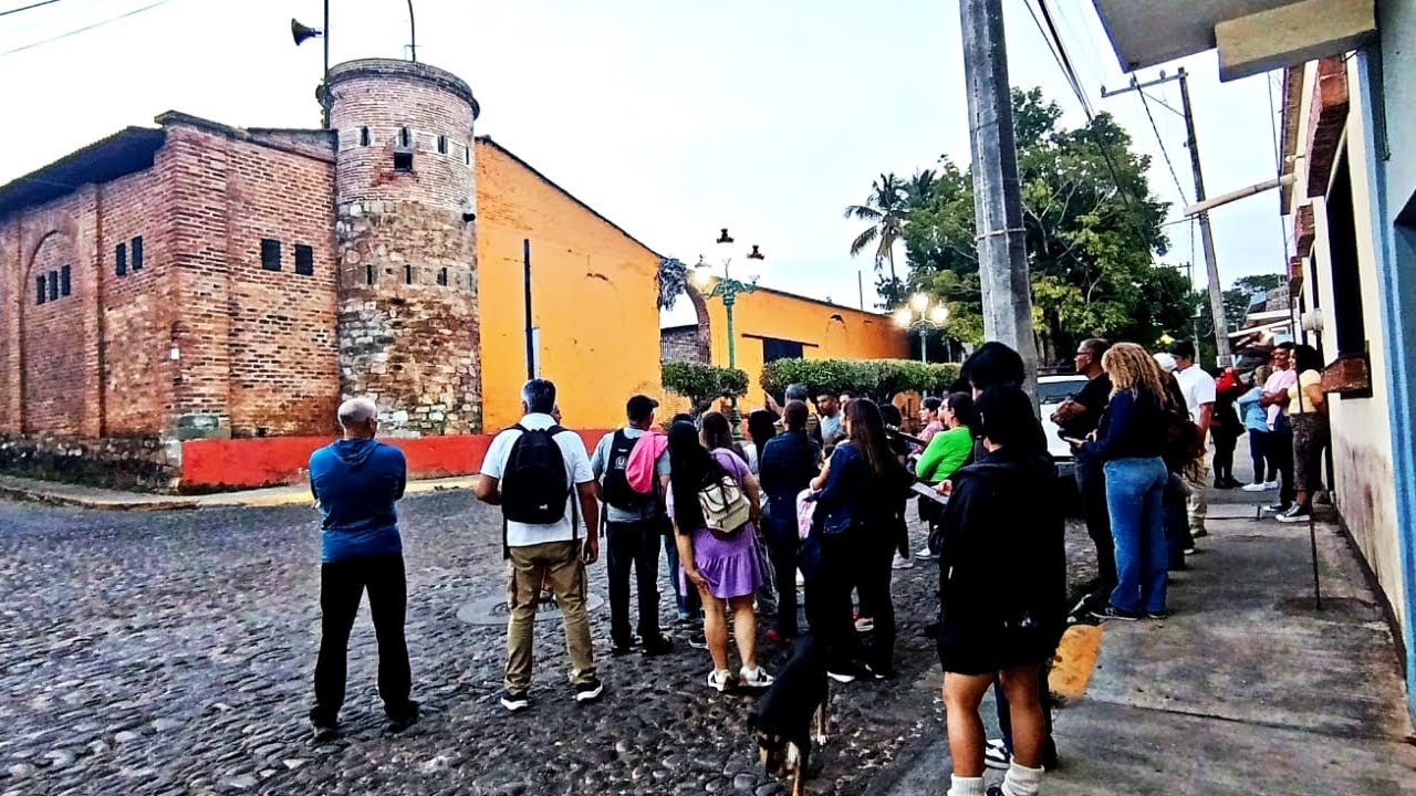 Callejoneada bellavista Nayarit, organizada por Senderismo Sensorial.