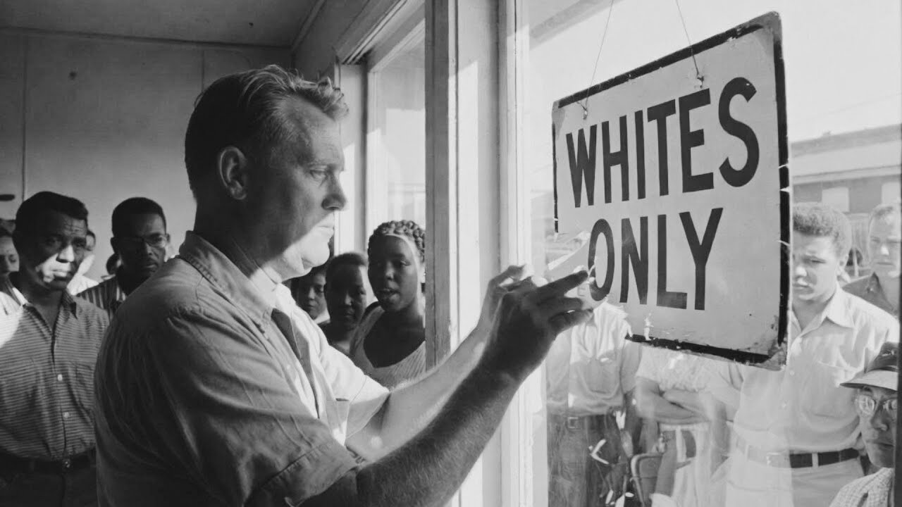 Muhammad Ali Entered a 'WHITES ONLY' Restaurant—The Owner's Reaction Will RENEW YOUR FAITH IN HUMANI