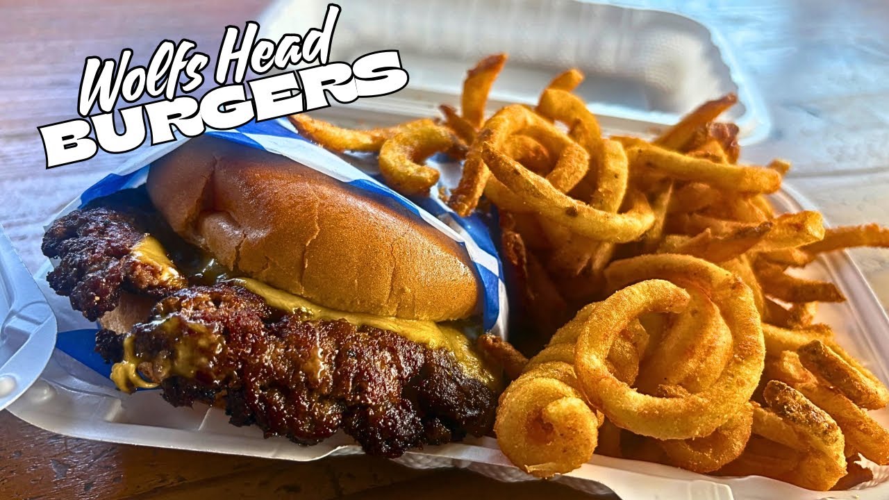 Wolf&rsquo;s Head Smash Burgers at Happy Valley Food Cart Station 🍔🔥 Varsity Eats Vlog 