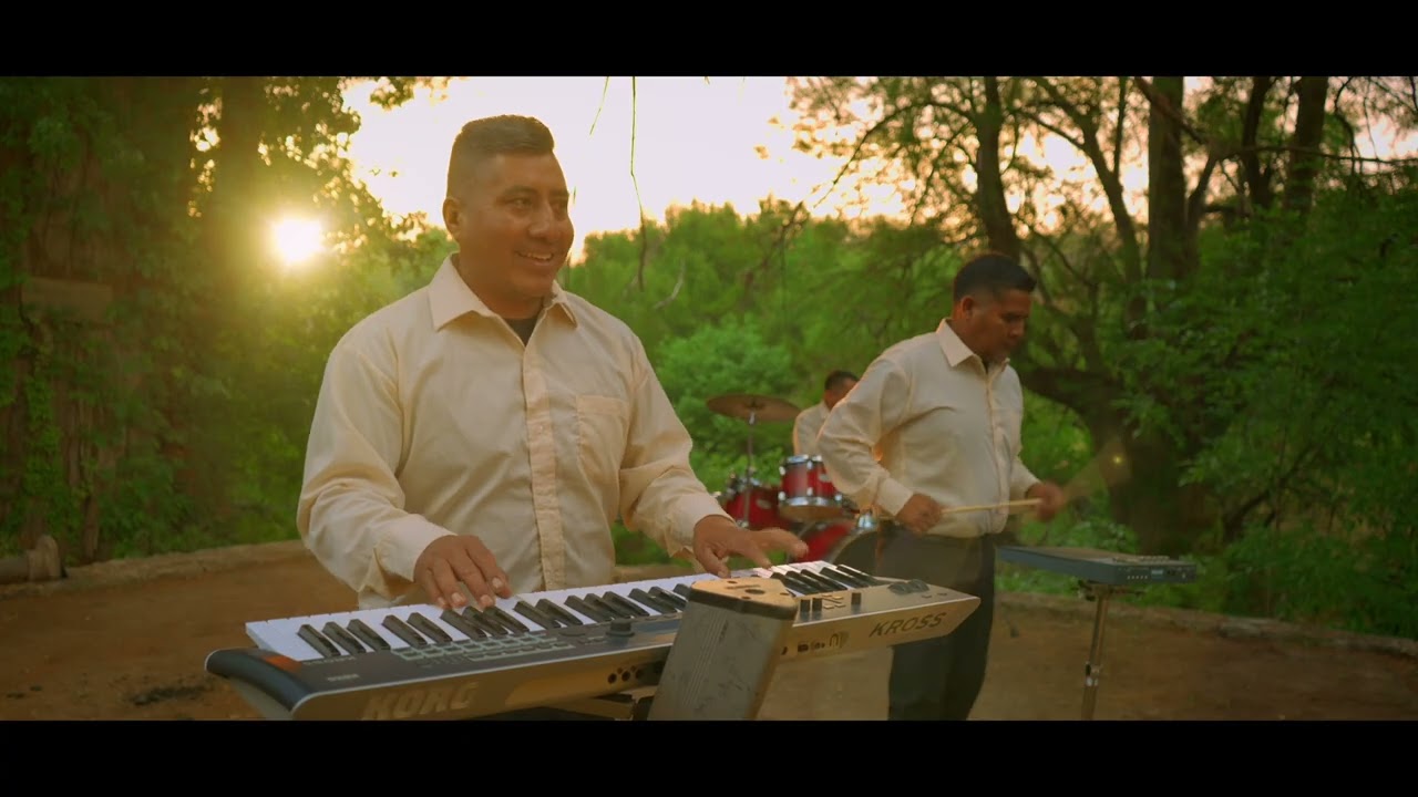 CHILENA VI (CHILENA HERMOSA) -Grupo Feroz De Tierra de Nubes