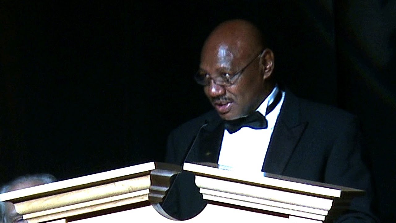 Marvelous Marvin Hagler Accepts His Induction Into Nevada Boxing Hall of Fame 2015 (Full Speech)