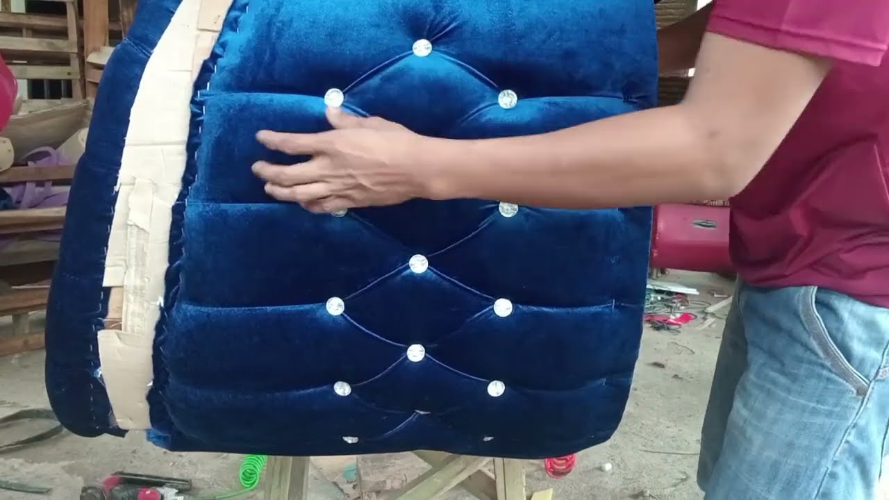 proses bungkus tangan samping sofa turki