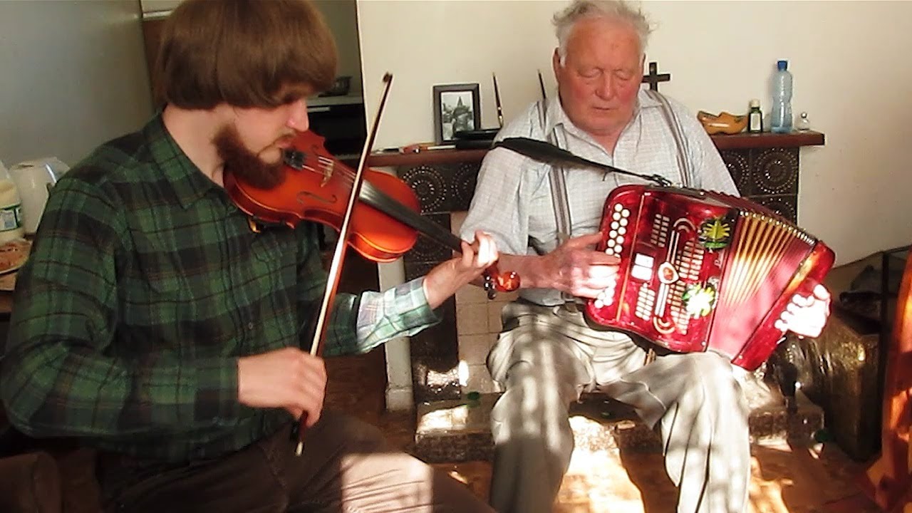 Sunny afternoon polkas in Toureendarby – R.I.P., Timmy O’Connor – Munsterman's Rambles / The Low
