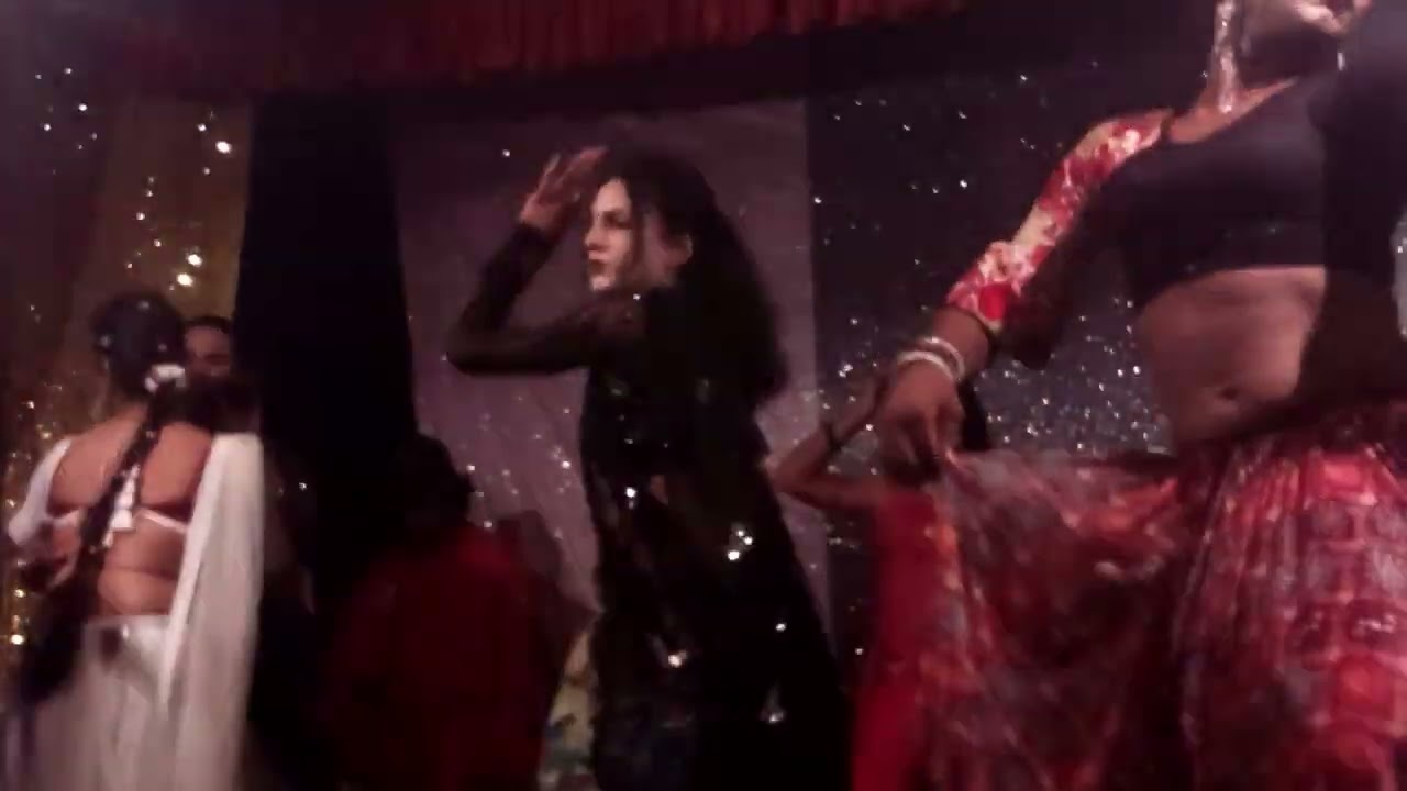 Bahut pyaara dans jhumar ghit Mala