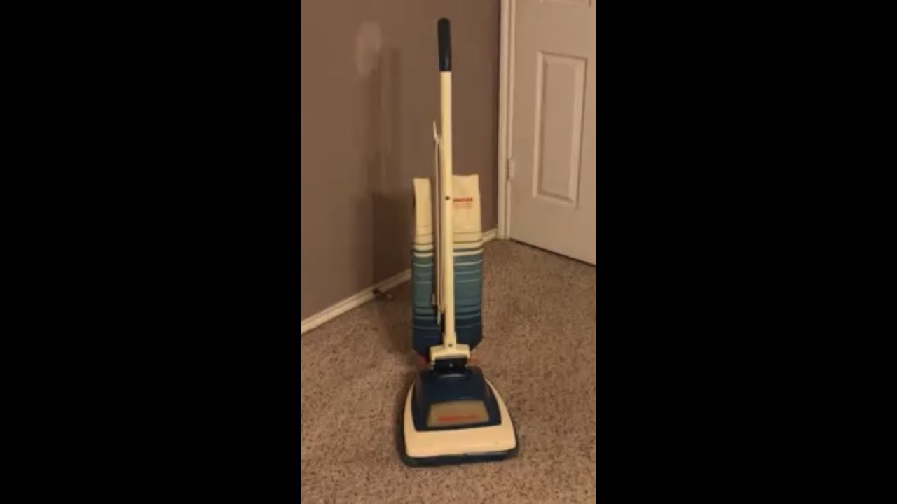 Вертикальный пылесос Hoover Convertible U4349