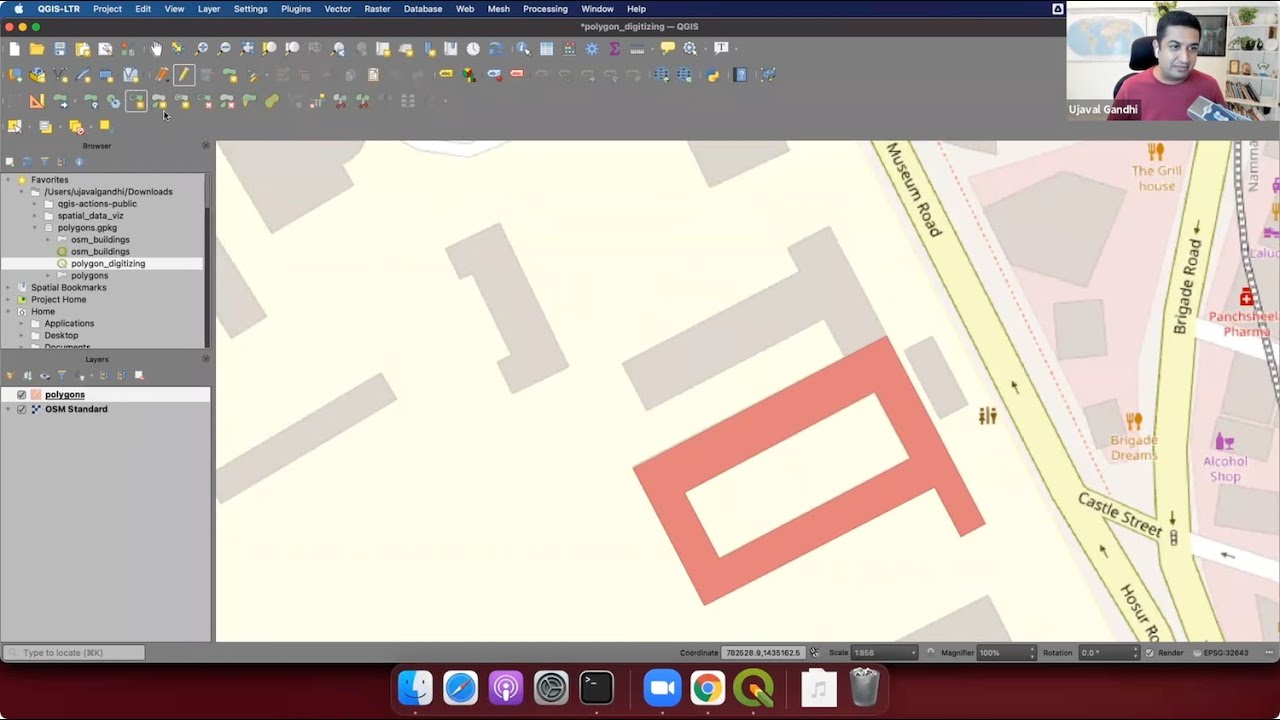 Digitizing a Polygon with a Hole in QGIS (QGIS Advanced Data Editing)