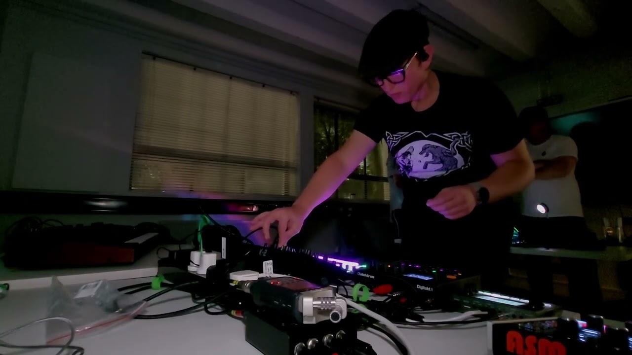 20250905 Mav - Bloop Groop @ The Digital Hub (Dublin, IE) - mini live set