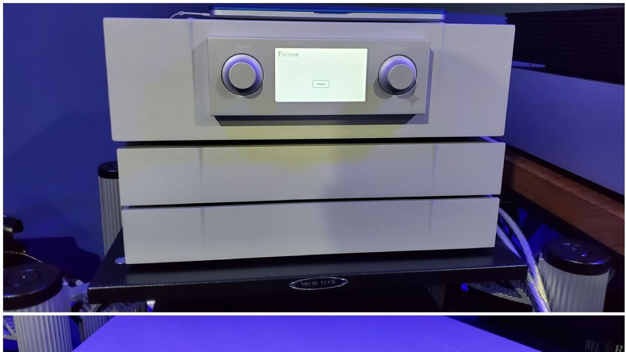 Constellation Taurus monoblocks & Pictor preamplifier