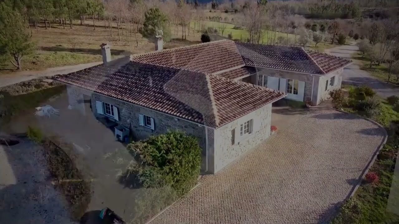 QUINTA À VENDA