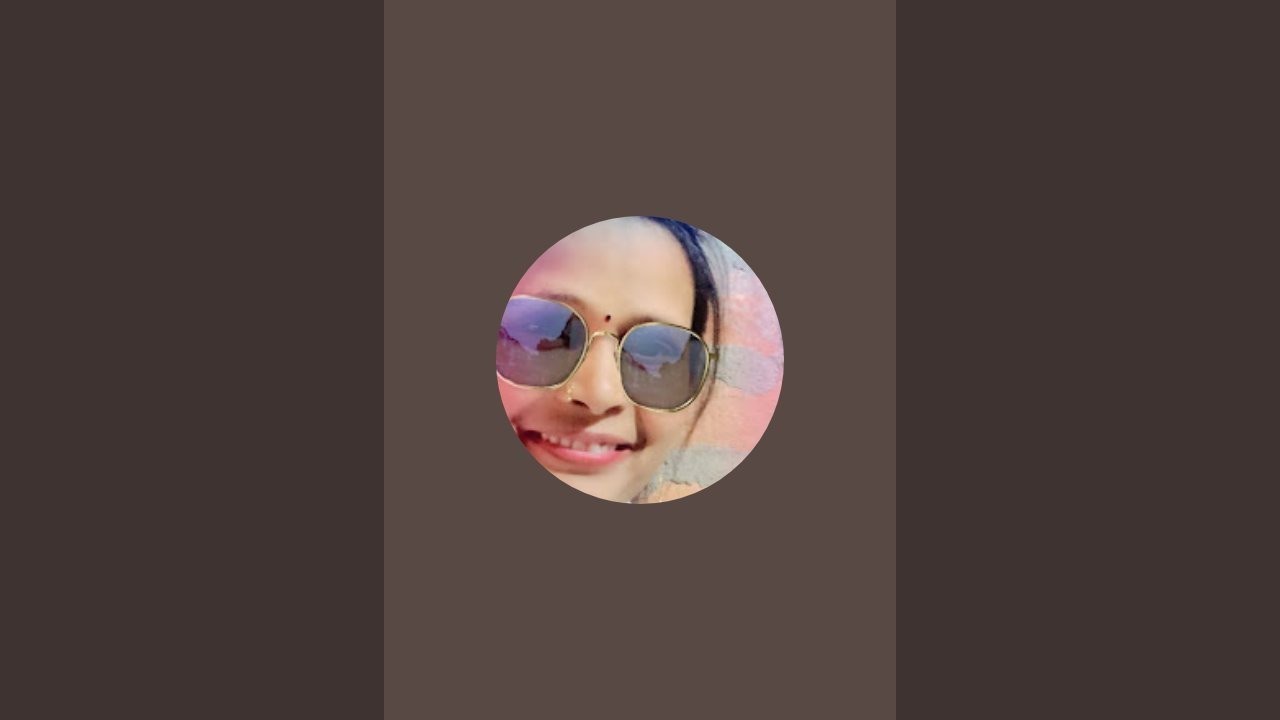 Gudiya chauhan is live