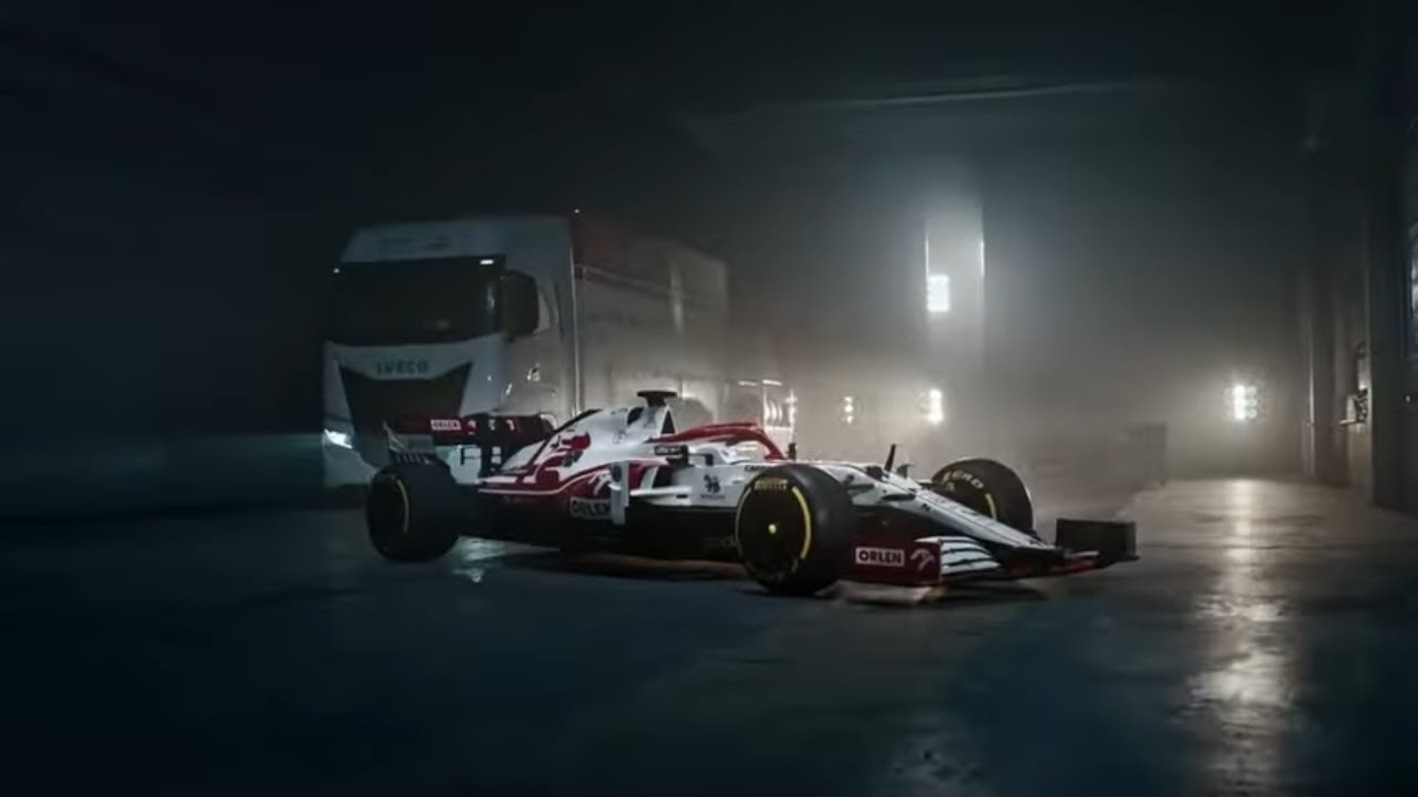 Zobacz historyczną prezentacje Bolidu F1 w Warszawie!
