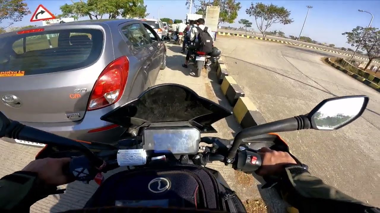 #EP-14 🇮🇳  PARKING MY BIKE ON A SHIP 🚢 | RORO FERRY 🤔| GUJARAT HORIZONS 2023 | GHOGHA to HAZIRA