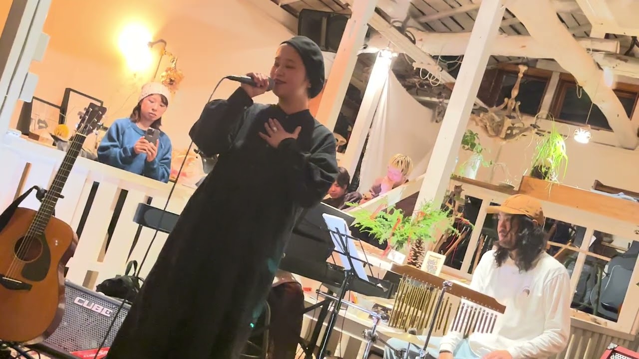 『はんぶんこ』aika