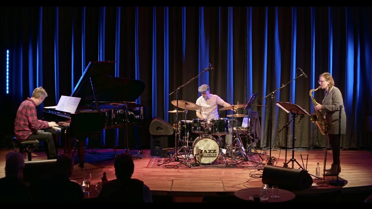 Anna Webber’s Simple Trio – Forgotten Best – Live at Jazz-Schmiede Düsseldorf