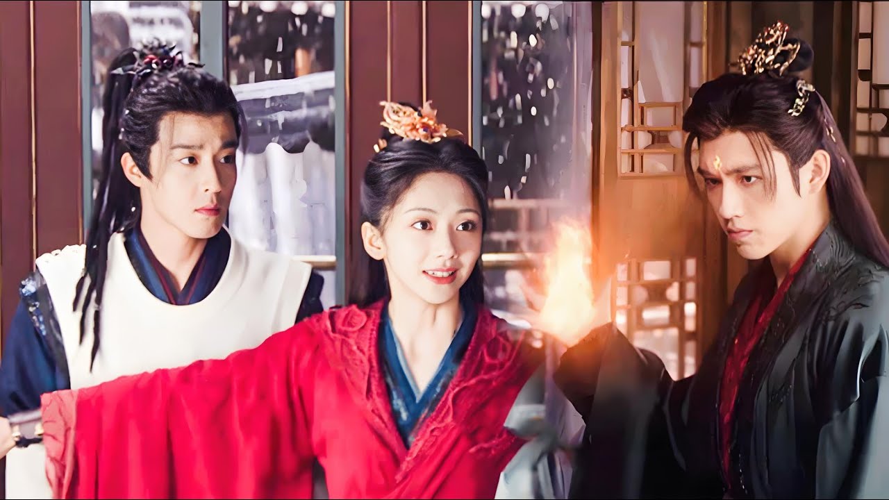 灰姑娘失忆后护着别的男人！魔王当场崩溃落泪转身离开!💔#cdrama #drama