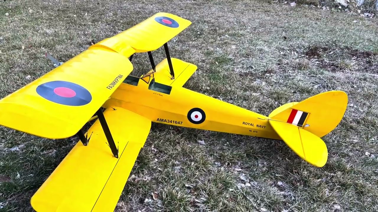 De Havilland Tiger Moth RC Maiden